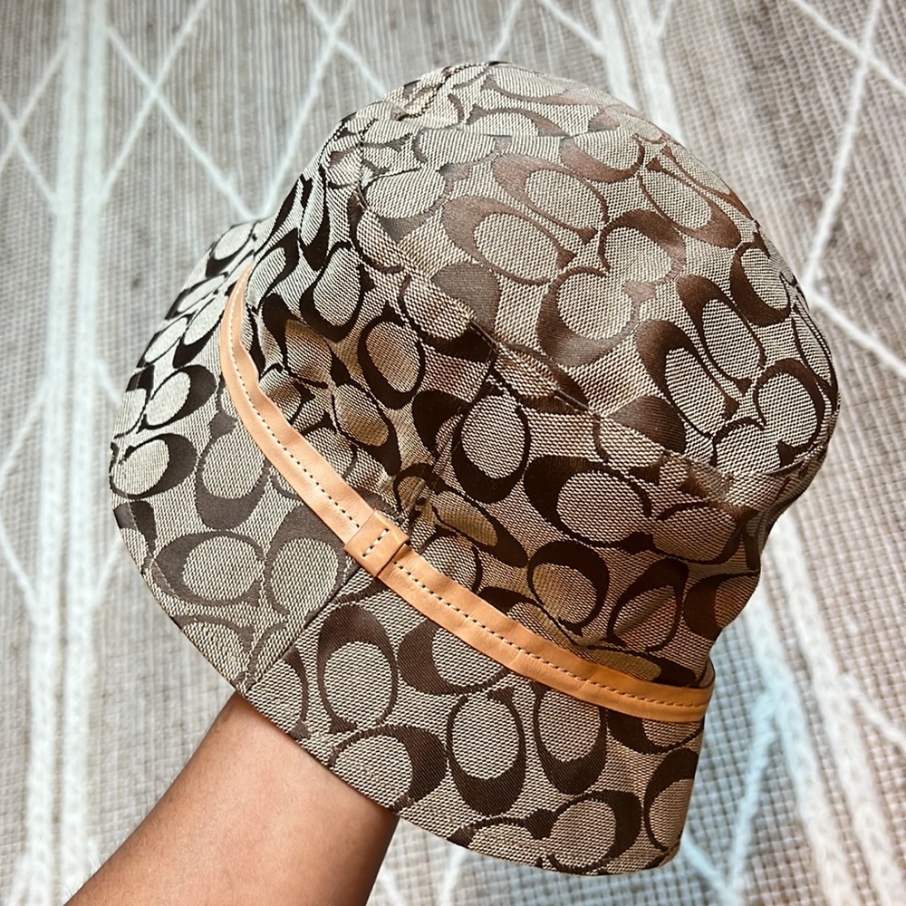 Coach Bucket Hat - Picture 5 of 6